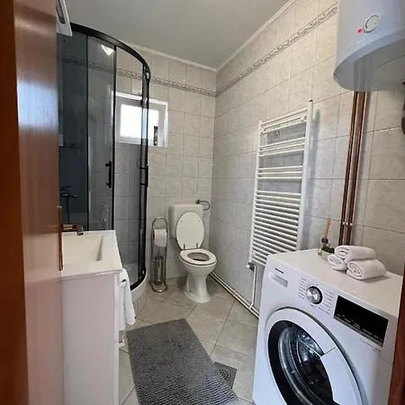 Διαμέρισμα Lara *